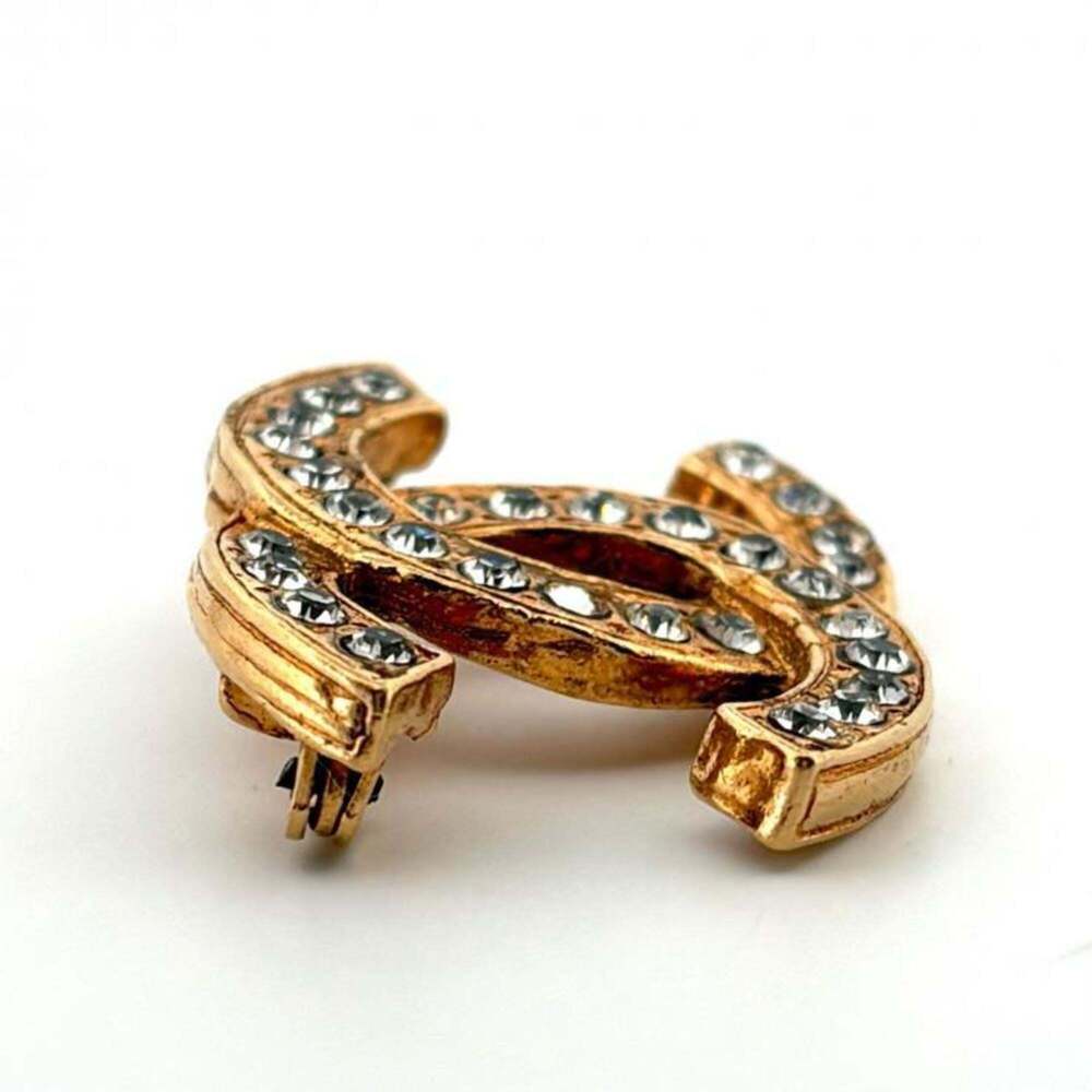 CHANEL Authentic Gold Logo Brooch - Picture 7 of 8